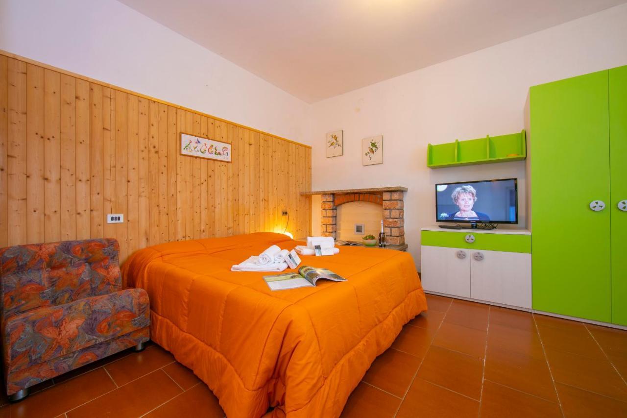 Appartamenti Secrel Tremosine Exterior foto